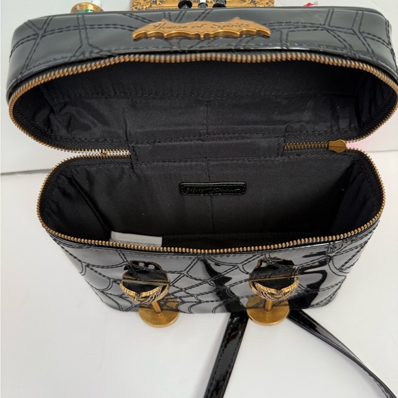 Betsey Johnson House of Spirits Crossbody Bag Limited Edition Halloween NWT - Picture 7 of 13